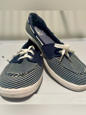 Keds Ortholite Women’s Navy/White  Striped Canvas Boat Shoes  7.5